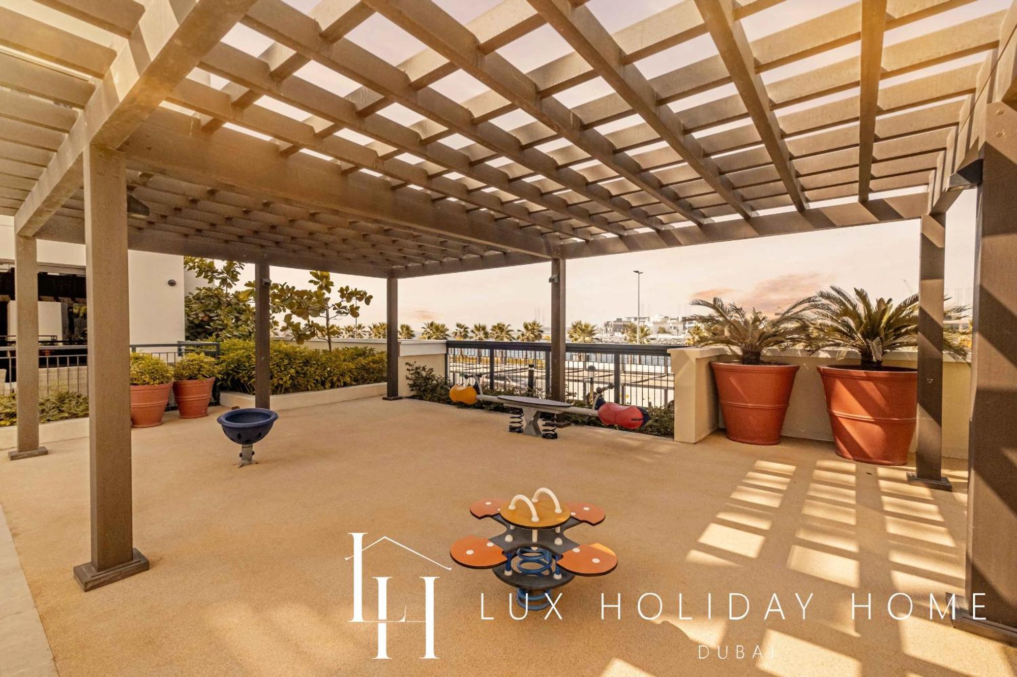 Lux - The La Mer Sea View Suite 3 ドバイ エクステリア 写真
